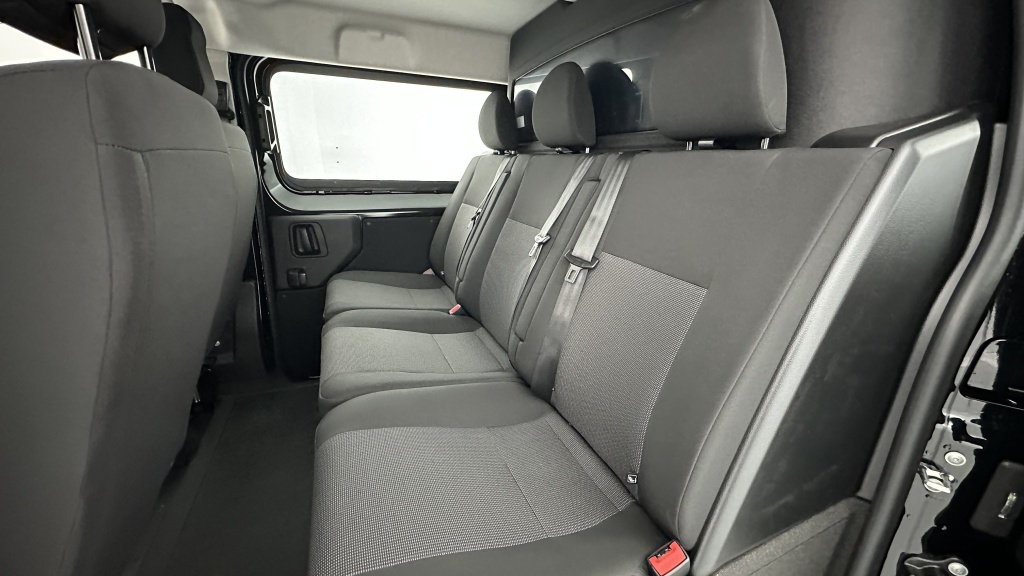 PEUGEOT Expert Cabine Approfondie III M 2.0 BlueHDi 180ch EAT8 - ref: 8-GLI00007632 - Photo 8