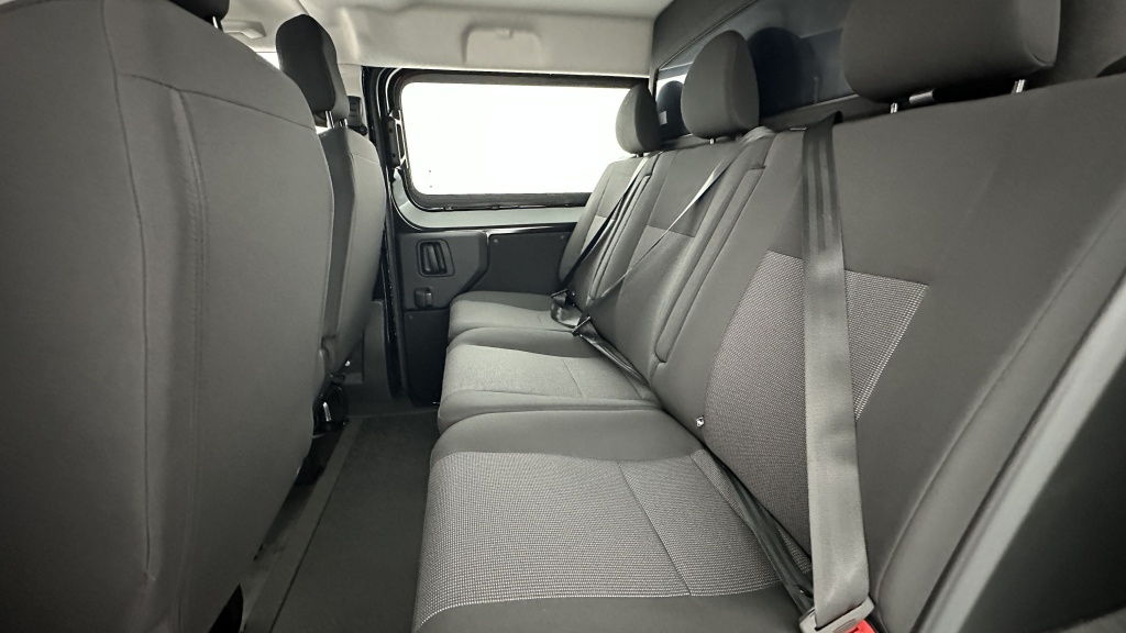 PEUGEOT Expert Cabine Approfondie III M 2.0 BlueHDi 180ch EAT8 - ref: 8-GLI00007634 - Photo 8