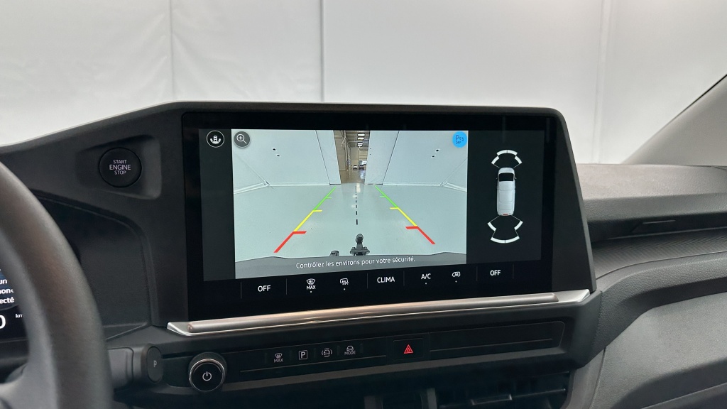 VOLKSWAGEN Transporter T7 Van L1 2.0 TDI 150ch Business BVA8 - ref: 8-GLI00007684 - Photo 16