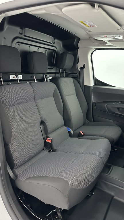 PEUGEOT Partner XL 950kg BlueHDi 130ch EAT8 - ref: 8-GLI00007898 - Photo 14