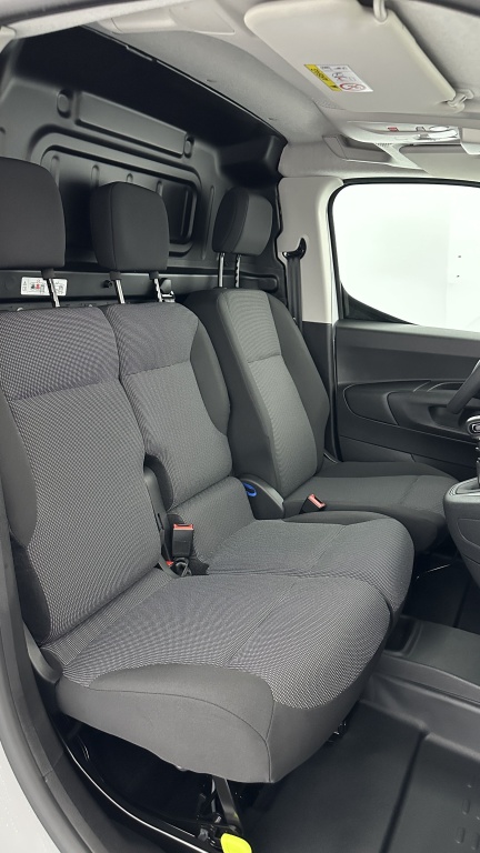 OPEL Combo Cargo M 650kg 1.5 BlueHDi 100ch - ref: 8-GLI00007907 - Photo 14