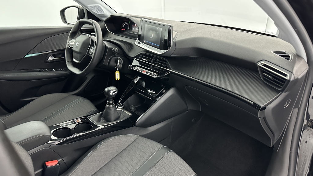 PEUGEOT 208 1.2 Puretech 100ch Allure - ref: 8-GLI00008061 - Photo 8