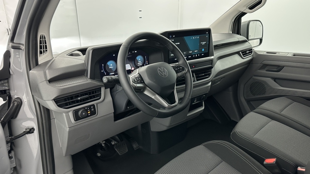 VOLKSWAGEN Transporter T7 L1H1 2.0 TDI 150ch Business BVA8 - ref: 8-GLI00008067 - Photo 6