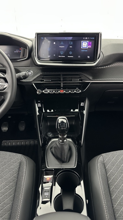 PEUGEOT 2008 1.2 PureTech 100ch Allure - ref: 8-GLI00008265 - Photo 15