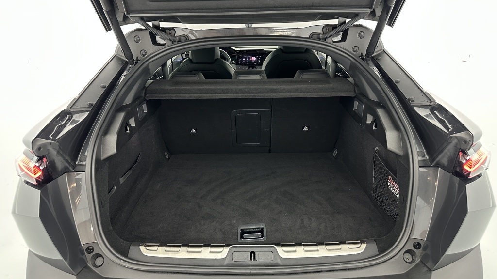 PEUGEOT 408 1.6 PHEV 225ch e-EAT8 GT - ref: 8-GLI00008456 - Photo 10