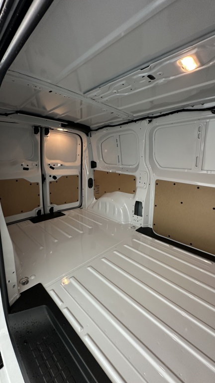 PEUGEOT Expert III M 2.0 BlueHDi 145ch EAT8 - ref: 8-GLI00008460 - Photo 8