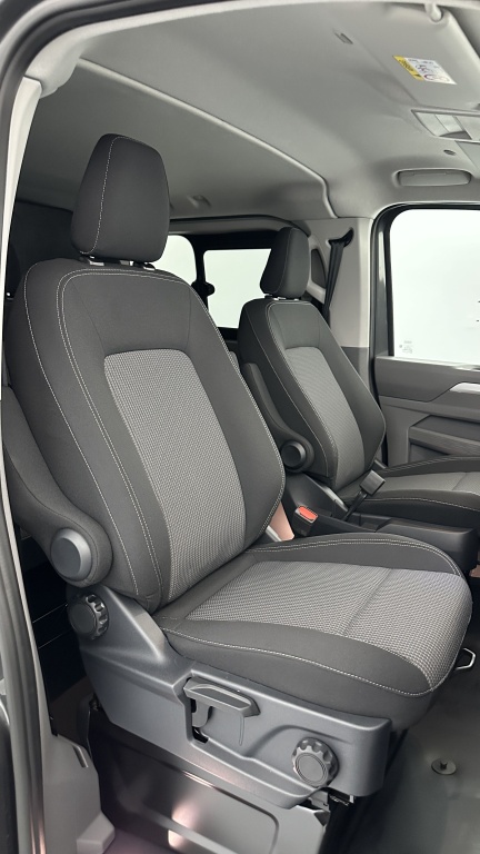 VOLKSWAGEN Transporter Procab T7 L1H1 2.0 TDI 170ch Business BVA8 - ref: 8-GLI00008809 - Photo 13