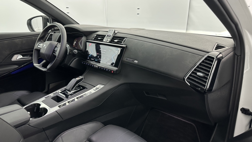 DS DS7 Crossback 1.6 Hybride E-Tense 300 EAT8 4x4 Rivoli - ref: 8-GLI00009002 - Photo 8