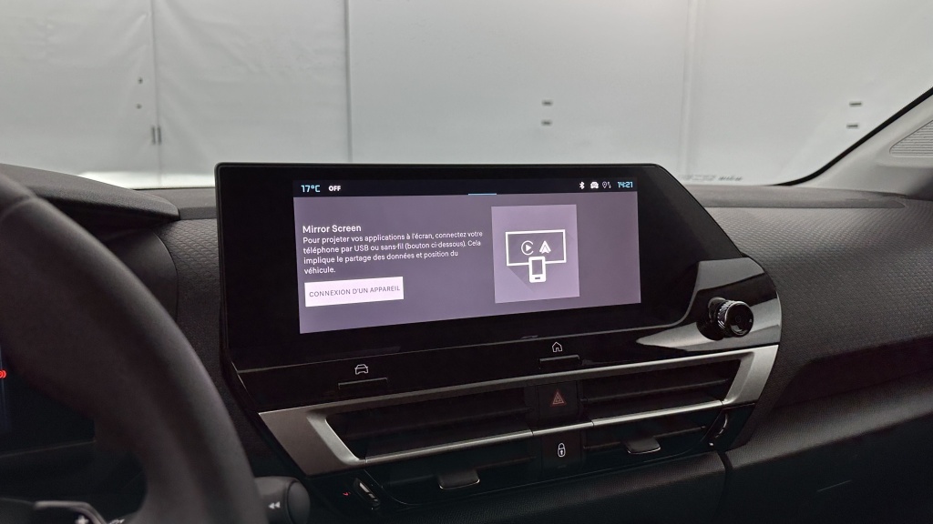 CITROEN C4 1.2 Hybride 145ch Collection e-DCS6 - ref: 8-GLI00009051 - Photo 18