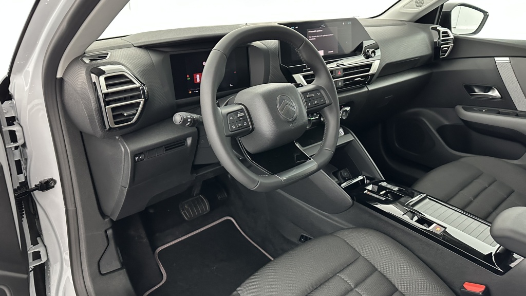 CITROEN C4 1.2 Hybride 145ch Collection e-DCS6 - ref: 8-GLI00009051 - Photo 6