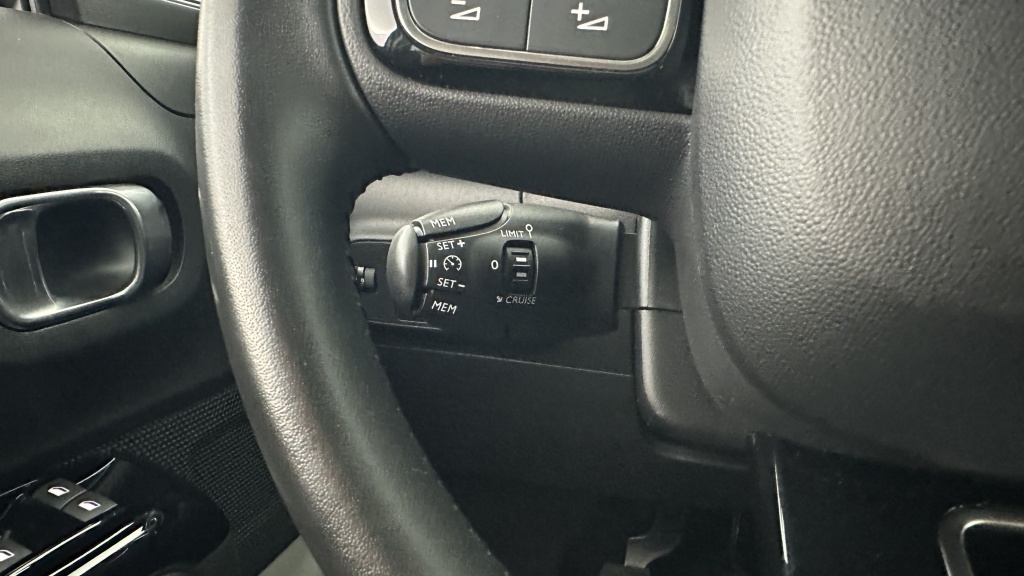 CITROEN C3 III 1.2 PureTech 83ch Shine - ref: 8-GLI00009714 - Photo 19