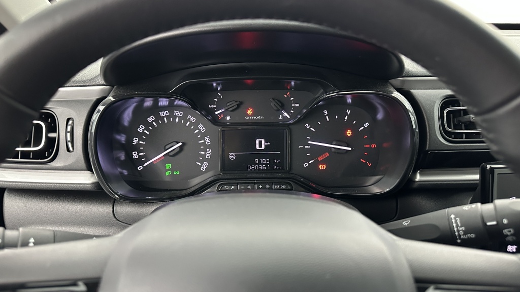 CITROEN C3 1.2 PureTech 110ch Max - ref: 8-GLI00009842 - Photo 14