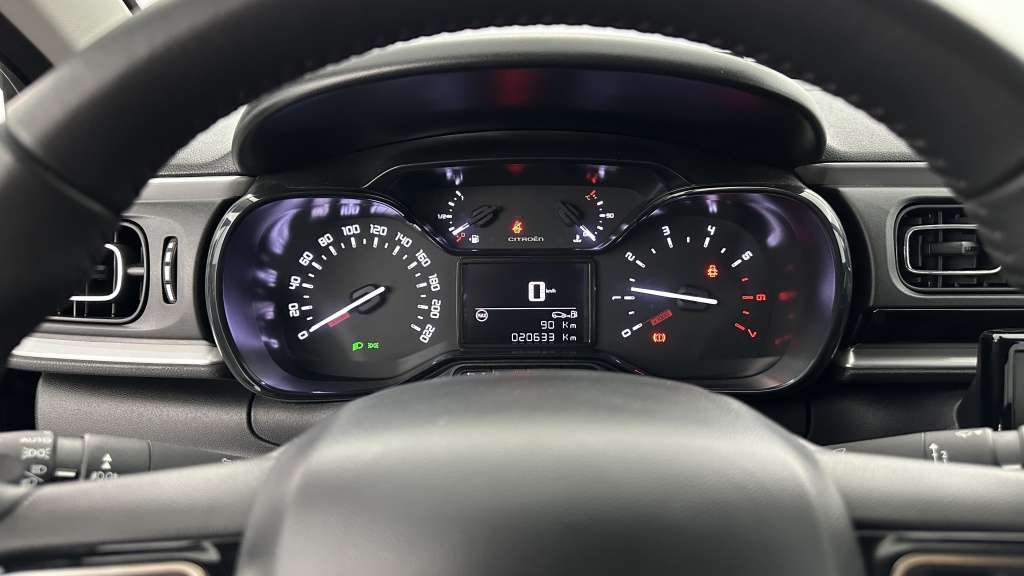 CITROEN C3 1.2 PureTech 110ch Max - ref: 8-GLI00009844 - Photo 14