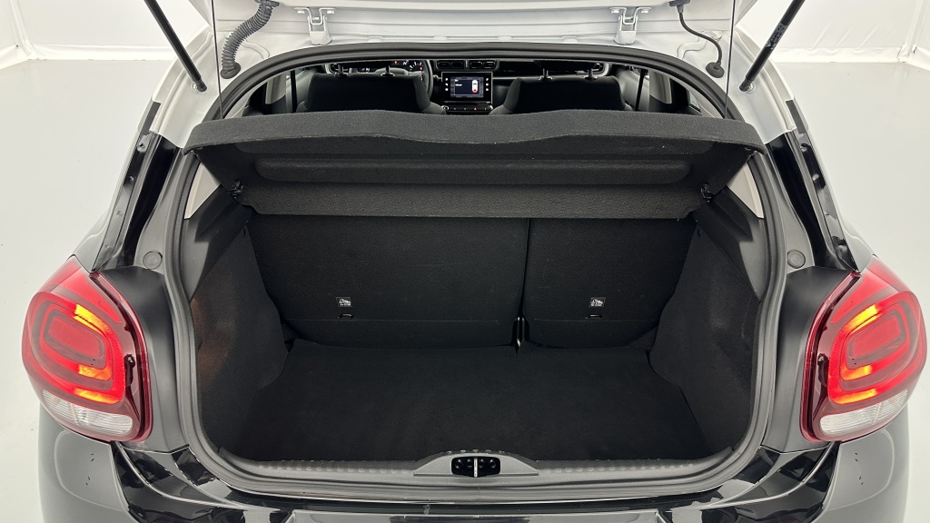 CITROEN C3 1.2 PureTech 110ch Max - ref: 8-GLI00009852 - Photo 10