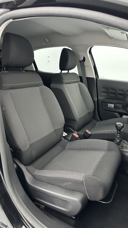 CITROEN C3 1.2 PureTech 110ch Max - ref: 8-GLI00009856 - Photo 16