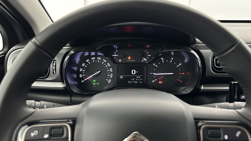 CITROEN C3 1.2 PureTech 110ch Max - ref: 8-GLI00009857 - Photo 14