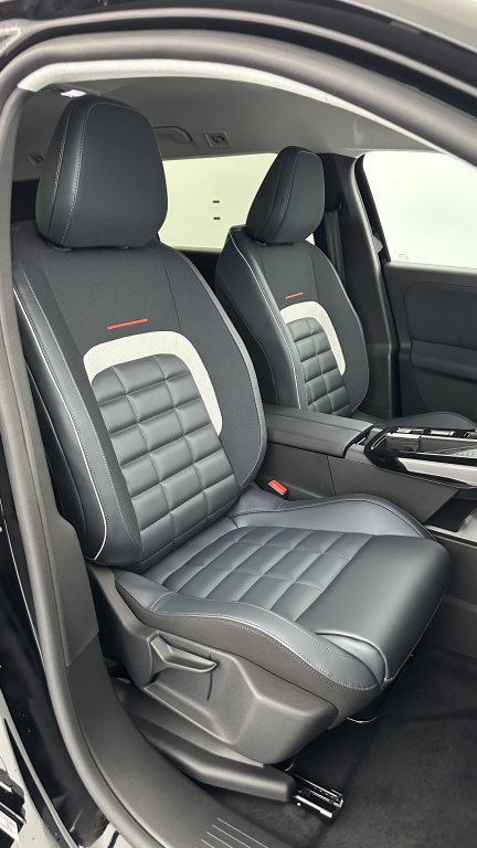 CITROEN C5 Aircross II 1.2 Hybride 145ch Max e-DCS6 - ref: 8-GLI00009932 - Photo 18