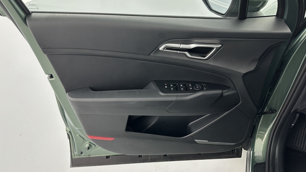 KIA Sportage V 1.6 T-GDi 239ch HEV Motion BVA6 - ref: 8-GLI00009935 - Photo 13