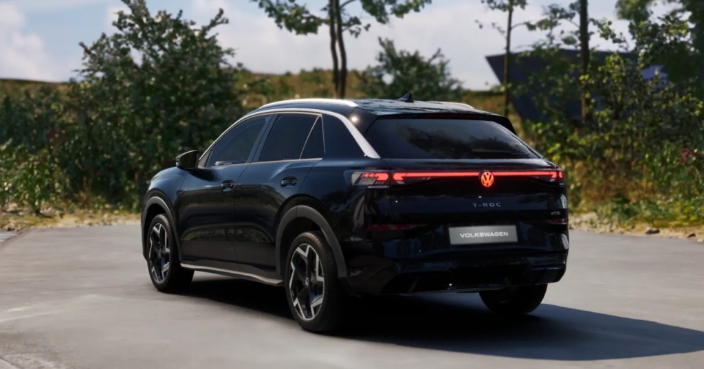 VOLKSWAGEN T-Roc 1.5 eTSI EVO2 Hybrid 150ch R-Line DSG7 - ref: 8-GLI00010012 - Photo 5