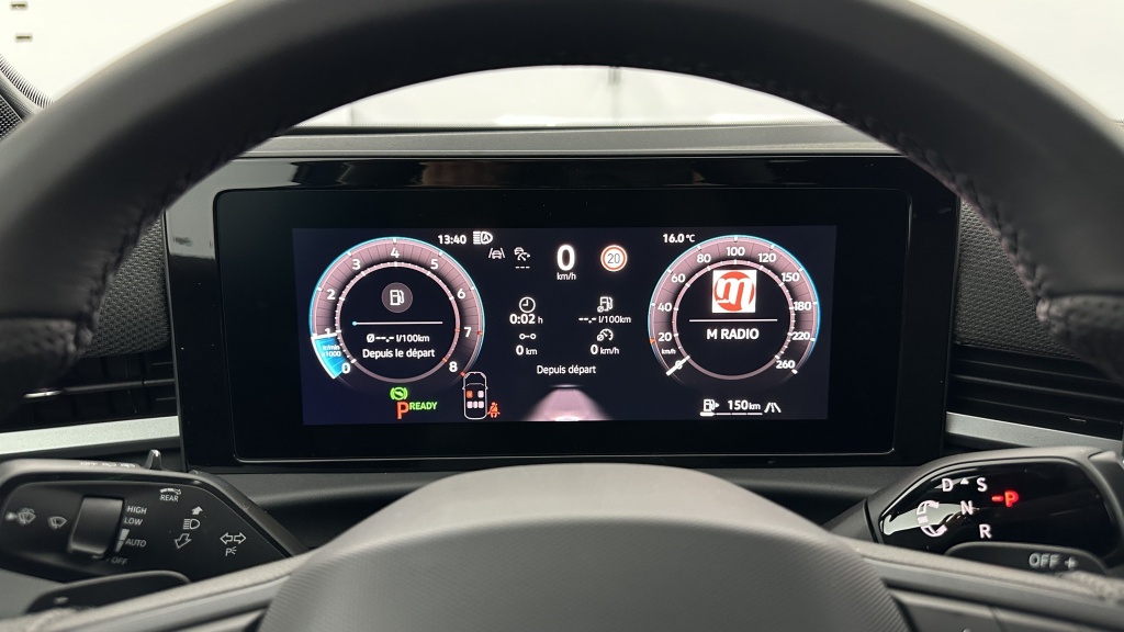 VOLKSWAGEN T-Roc 1.5 eTSI EVO2 Hybrid 150ch R-Line DSG7 - ref: 8-GLI00010018 - Photo 15