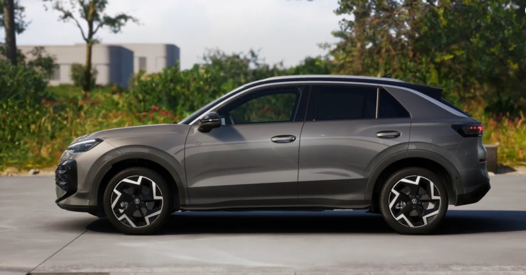 VOLKSWAGEN T-Roc 1.5 eTSI EVO2 Hybrid 150ch R-Line DSG7 - ref: 8-GLI00010020 - Photo 4