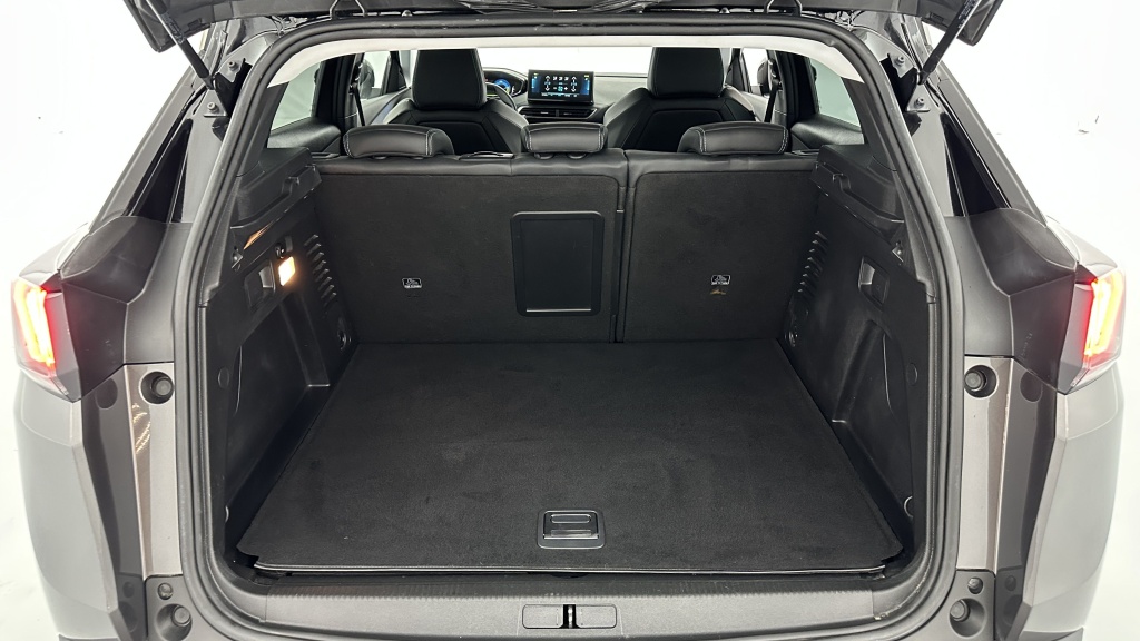 PEUGEOT 3008 II 1.6 Hybrid 225ch Allure Pack e-EAT8 - ref: 8-GLI00010119 - Photo 10