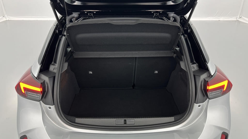 OPEL Corsa 1.2 Turbo 100ch GS BVA8 - ref: 8-GLI00010130 - Photo 10