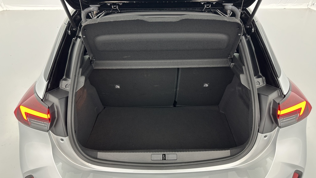 OPEL Corsa 1.2 Turbo 100ch GS BVA8 - ref: 8-GLI00010135 - Photo 10