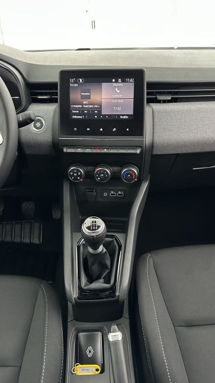 RENAULT Clio V(2) 1.5 Blue dCi 100ch Evolution - ref: 8-GLI00010436 - Photo 16