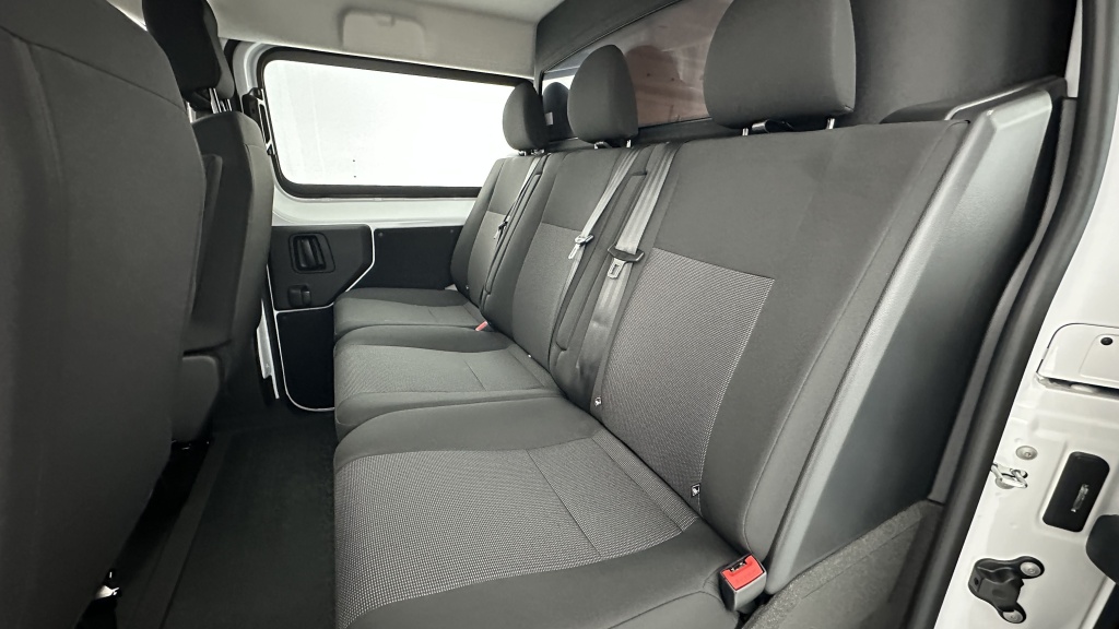 PEUGEOT Expert Cabine Approfondie XL 2.0 BlueHDi 180ch EAT8 - ref: 8-GLI00010636 - Photo 8