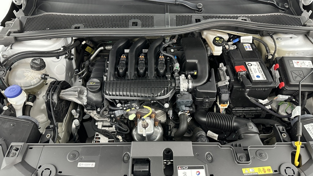 PEUGEOT 208 II 1.2 PureTech 75ch Active - ref: 8-GLI00011019 - Photo 11