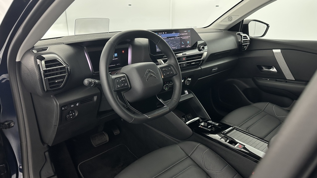 CITROEN C4 III 1.2 Hybride 136ch MAX e-DCS6  - ref: 8-GLI00011077 - Photo 6