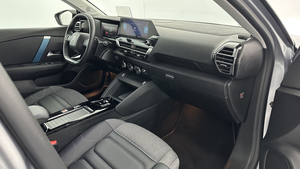 CITROEN E-C4 136ch Shine - ref: 8-GLI00011136 - Photo 8