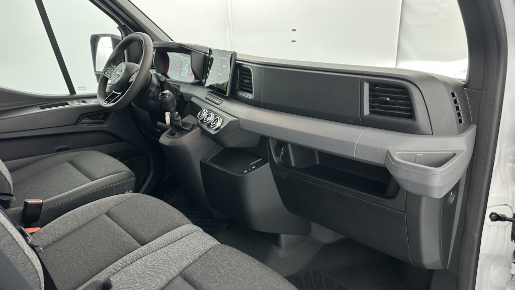 NISSAN Interstar 3T5 L2H2 2.0 dCi 150ch N-Connecta - ref: 8-GLI00011213 - Photo 7