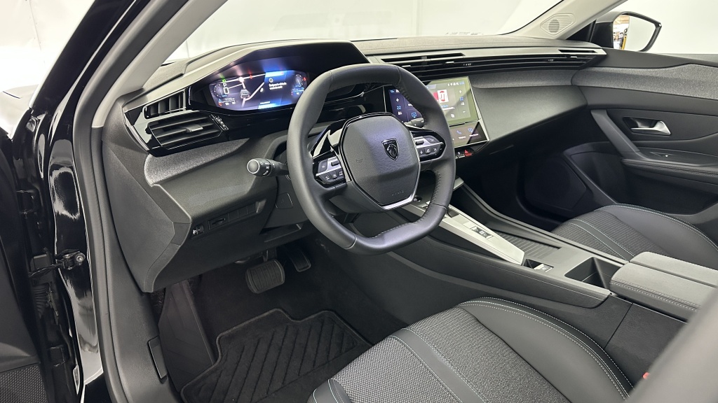 PEUGEOT 308 1.5 BlueHDi 130ch Allure EAT8 - ref: 8-GLI00011385 - Photo 6