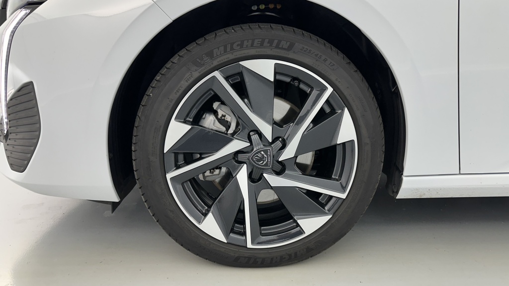 PEUGEOT 308 1.5 BlueHDi 130ch Allure EAT8 - ref: 8-GLI00011389 - Photo 12