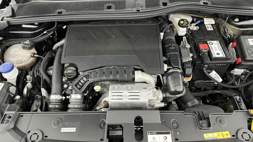 PEUGEOT 208 II 1.2 PureTech 100ch Allure EAT8 - ref: 8-GLI00011489 - Photo 11