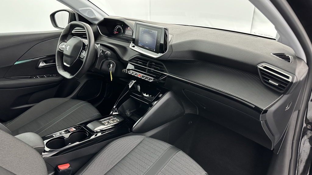 PEUGEOT 208 II 1.2 PureTech 100ch Allure EAT8 - ref: 8-GLI00011489 - Photo 8
