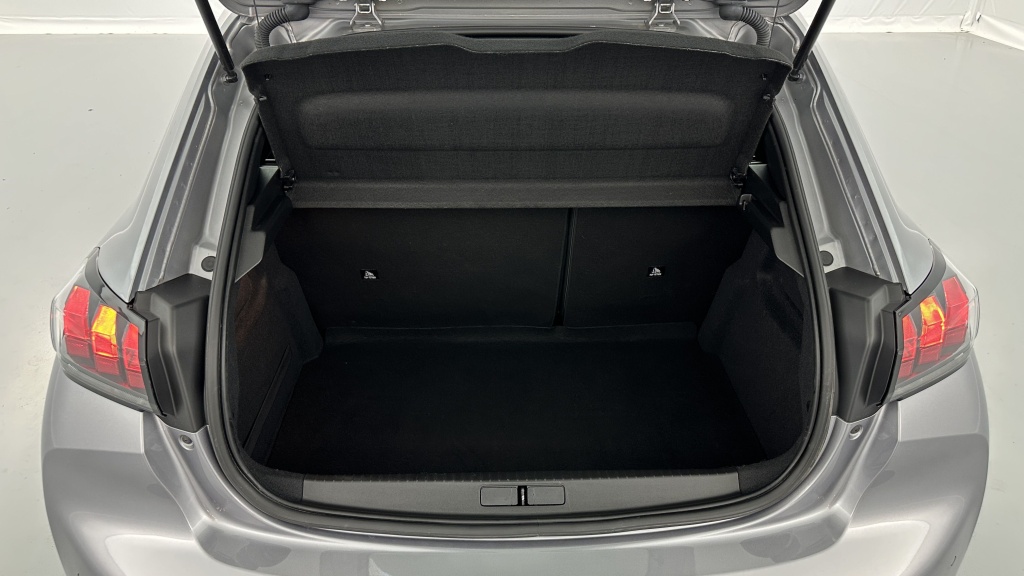 PEUGEOT 208 EV 136ch Active Pack - ref: 8-GLI00011685 - Photo 10