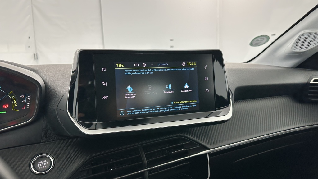 PEUGEOT 208 EV 136ch Active Pack - ref: 8-GLI00011685 - Photo 18