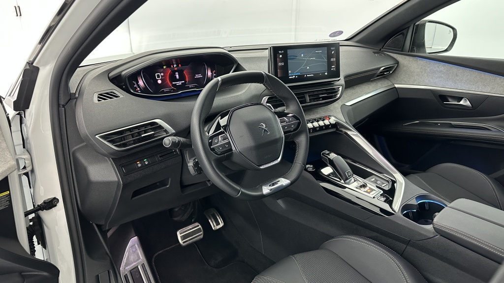 PEUGEOT 3008 III 1.2 PureTech 130ch GT EAT8 - ref: 8-GLI00011712 - Photo 6