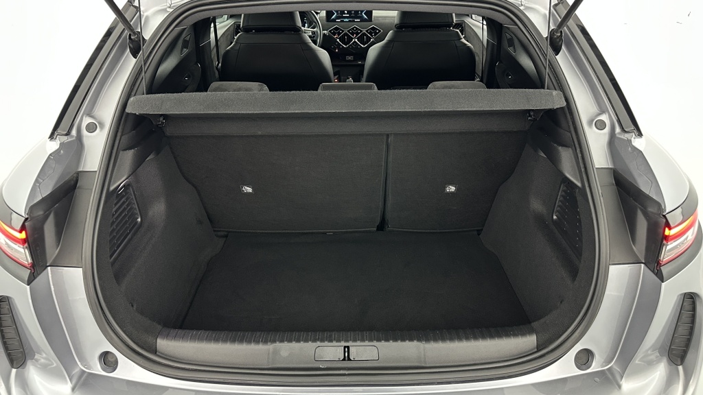 DS DS3 Crossback 50 kWh E-Tense 136ch Performance Line + - ref: 8-GLI00011774 - Photo 10