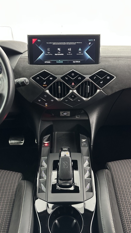 DS DS3 Crossback 50 kWh E-Tense 136ch Performance Line + - ref: 8-GLI00011774 - Photo 15