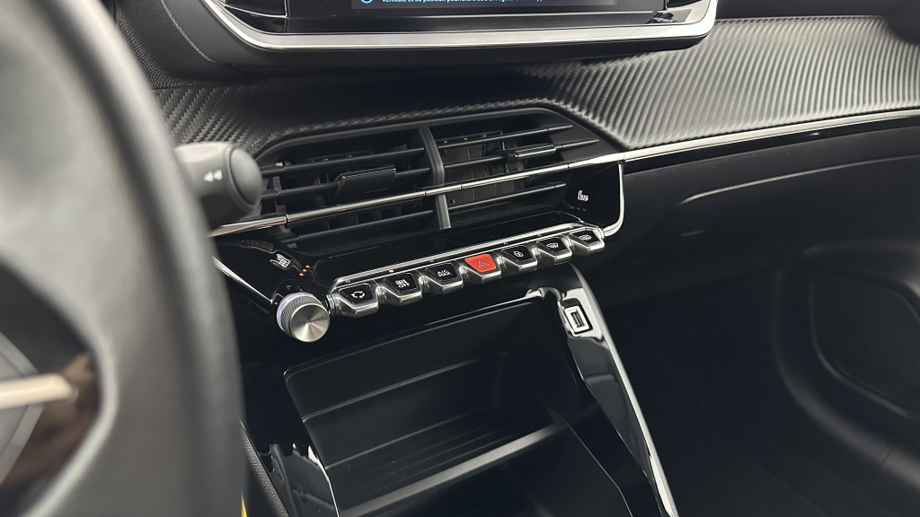 PEUGEOT 208 II 1.2 PureTech 75ch Active Pack - ref: 8-GLI00012112 - Photo 18