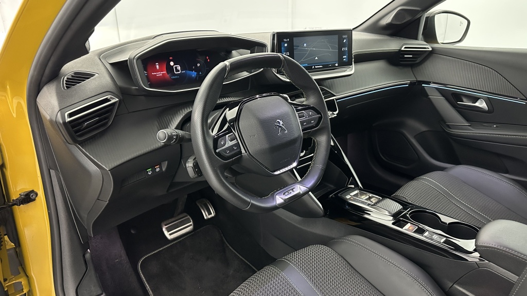 PEUGEOT 208 II 1.2 PureTech 100ch GT EAT8 - ref: 8-GLI00012363 - Photo 6