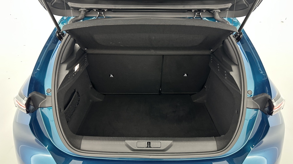 PEUGEOT 308 1.2 Hybrid 145ch Allure e-DCS6 - ref: 8-GLI00012404 - Photo 10