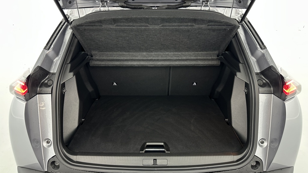 PEUGEOT 2008 II 1.2 Hybrid 145ch Allure e-DCS6 - ref: 8-GLI00012423 - Photo 10