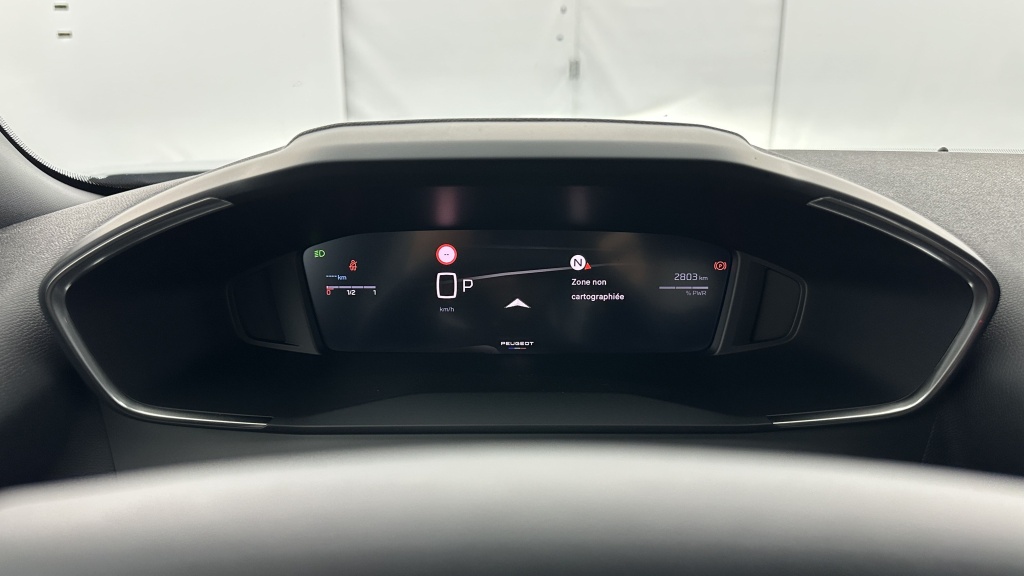 PEUGEOT 2008 II 1.2 Hybrid 145ch Allure e-DCS6 - ref: 8-GLI00012424 - Photo 15