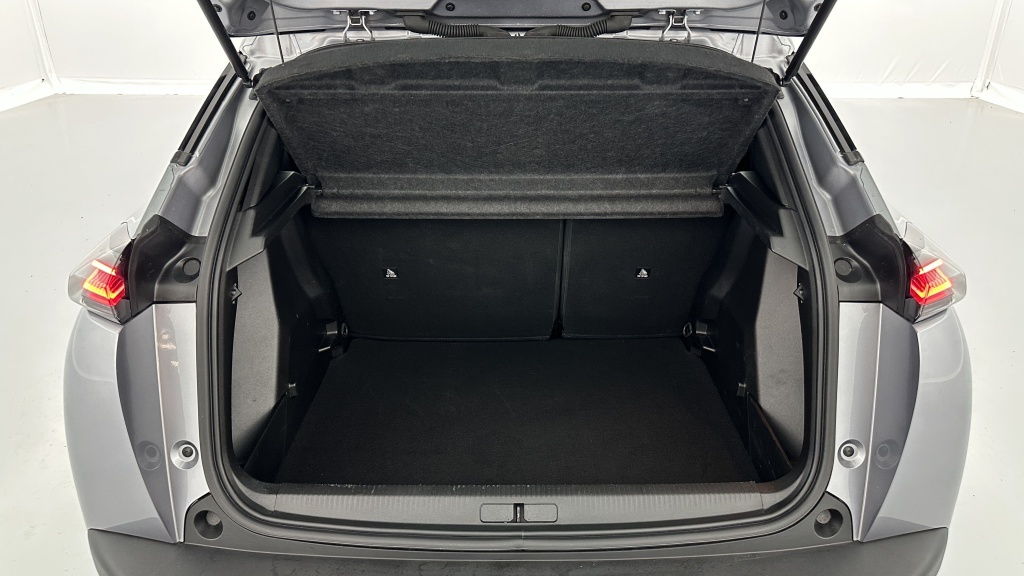 PEUGEOT 2008 II 1.2 Hybrid 145ch Style e-DCS6 - ref: 8-GLI00012454 - Photo 10