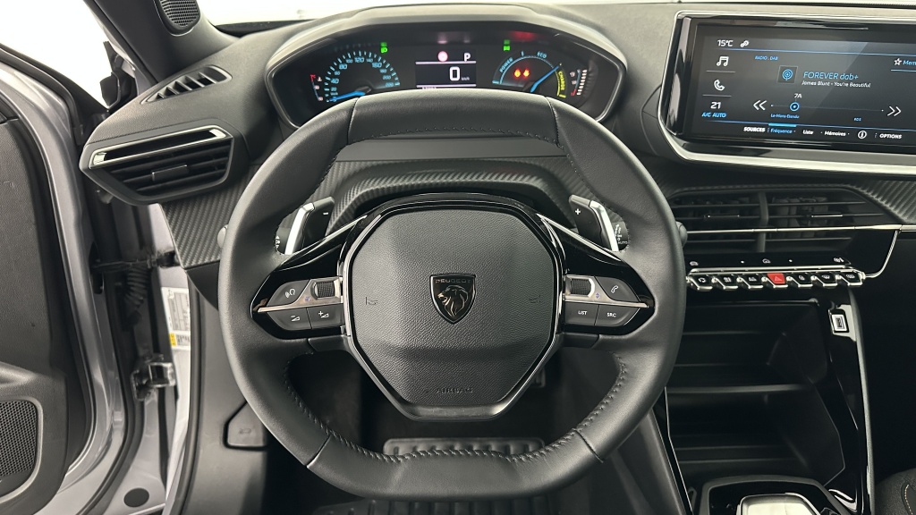 PEUGEOT 2008 II 1.2 Hybrid 145ch Style e-DCS6 - ref: 8-GLI00012454 - Photo 12